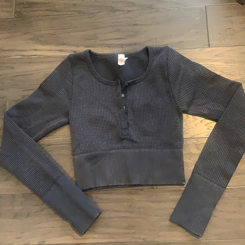 Aerie long sleeve crop top